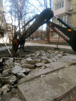 Pretura sectorului Rîșcani vă informează că au fost executate lucrări de demontare și evacuare a fundațiilor și a platfo... - sectorului Rascani